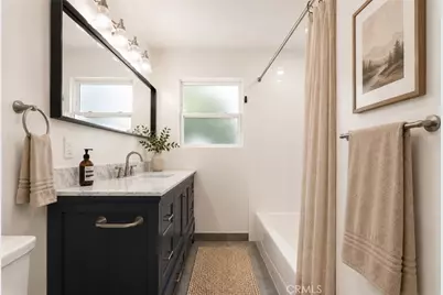 23046 W Saticoy Street, West Hills, CA 91304 - Photo 15