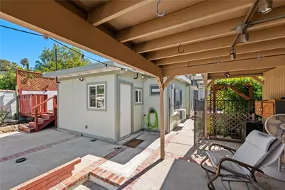 10739 Helendale, Tujunga, CA 91042 - Photo 21