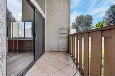 18433 Hatteras, Tarzana, CA 91356 - Photo 33
