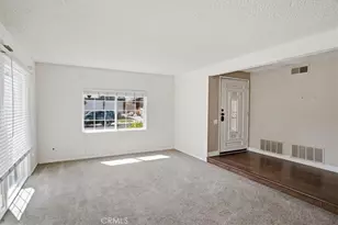 25313 Via Calinda, Valencia, CA 91355 - Photo 3