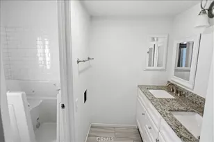 25313 Via Calinda, Valencia, CA 91355 - Photo 9