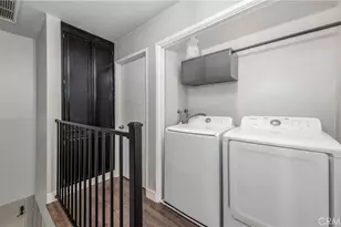 7422 Hazeltine, Van Nuys, CA 91405 - Photo 25