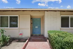 22259 Bassett, Canoga Park, CA 91303 - Photo 3