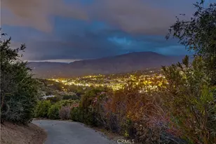 9522 Cedarvale Rd, Tujunga, CA 91042 - Photo 65