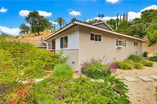9522 Cedarvale Rd, Tujunga, CA 91042 - Photo 15