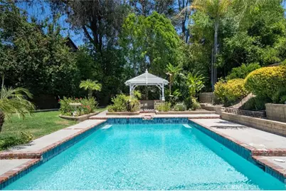 25006 Highspring Avenue, Newhall, CA 91321 - Photo 31