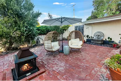 4709 Dunman Avenue, Woodland Hills, CA 91364 - Photo 15