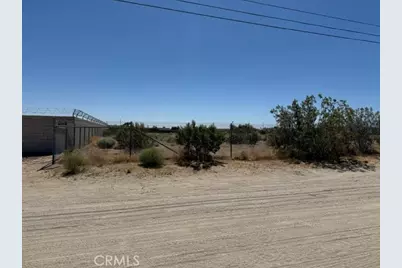 42136 6th Street, Lancaster, CA 93535 - Photo 1