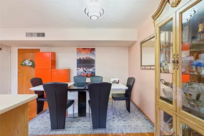 5429 Newcastle, Encino, CA 91316 - Photo 19