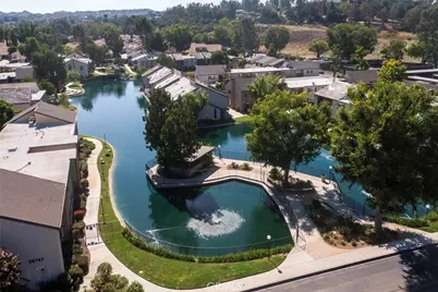 25715 Hogan Drive #B7, Valencia, CA 91355 - Photo 3