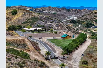 31233 Romero Canyon, Castaic, CA 91384 - Photo 35