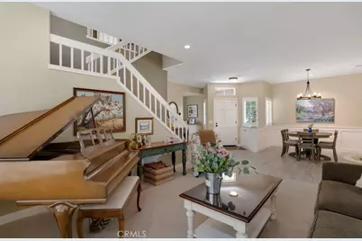 305 Saint Thomas, Oak Park, CA 91377 - Photo 3
