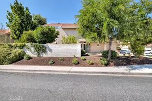 305 Saint Thomas, Oak Park, CA 91377 - Photo 21