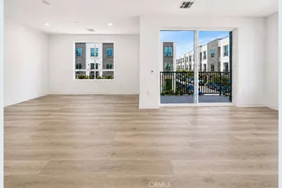9425 N Sepulveda Boulevard #2, North Hills, CA 91343 - Photo 5