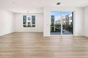 9425 N Sepulveda Blvd, North Hills, CA 91343 - Photo 5