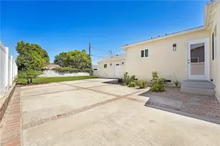 6722 6724 Katherine Ave, Van Nuys, CA 91405 - Photo 23