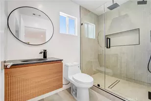 6722 6724 Katherine Ave, Van Nuys, CA 91405 - Photo 21