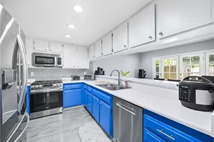 2450 Stow, Simi Valley, CA 93063 - Photo 9