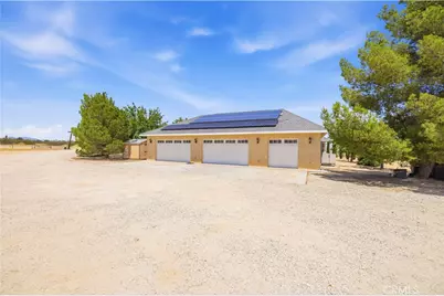 10534 Joshua Boulevard, California City, CA 93505 - Photo 35