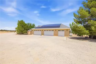 10534 Joshua Blvd, California City, CA 93505 - Photo 35