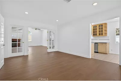 19431 Enadia, Reseda, CA 91335 - Photo 3
