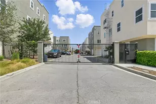 13238 Klein Ct, Sylmar, CA 91342 - Photo 23