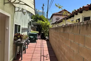 10338 Eastborne, Los Angeles, CA 90024 - Photo 3