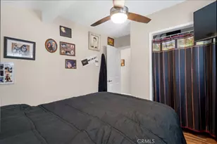 11009 Gloria, Granada Hills, CA 91344 - Photo 43