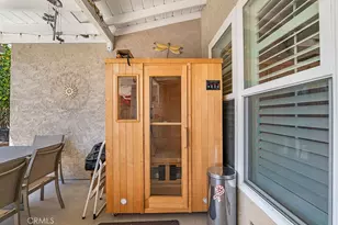 11009 Gloria, Granada Hills, CA 91344 - Photo 51