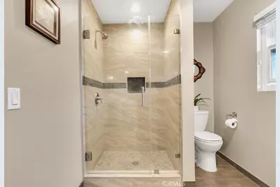 6226 Mammoth, Los Angeles, CA 91401 - Photo 31