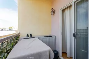 626 E Orange Grove Ave, Burbank, CA 91501 - Photo 29
