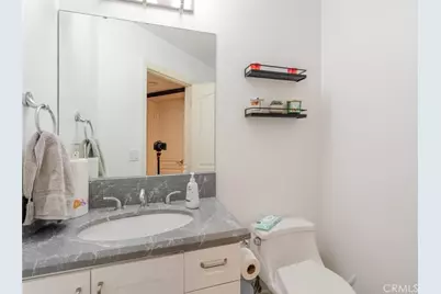 626 E Orange Grove Avenue #204, Burbank, CA 91501 - Photo 25