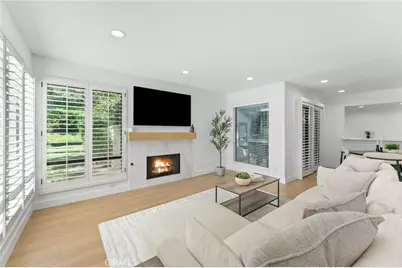 1066 Sunwood Lane, Oak Park, CA 91377 - Photo 5