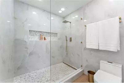 1066 Sunwood Lane, Oak Park, CA 91377 - Photo 21