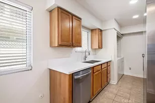 4230 Whitsett Ave, Studio City, CA 91604 - Photo 7