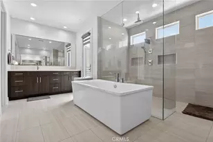61 Iluna, Irvine, CA 92618 - Photo 19