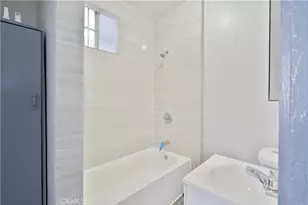 914 W 41st St, Los Angeles, CA 90037 - Photo 47