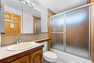 49225 45th, Lancaster, CA 93536 - Photo 13