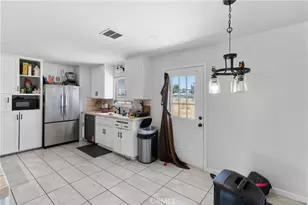 16915 Bellaire, Edwards, CA 93523 - Photo 7