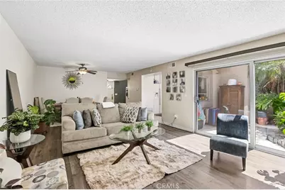 18530 Mayall Street #D, Northridge, CA 91324 - Photo 5