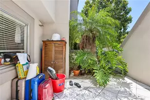 18530 Mayall St, Northridge, CA 91324 - Photo 23