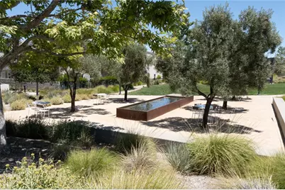 27504 Illumination Court, Valencia, CA 91381 - Photo 47
