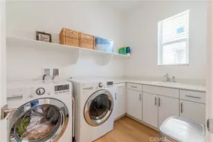 27504 Illumination Ct, Valencia, CA 91381 - Photo 39