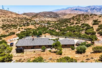 1661 Twin Butte, Palmdale, CA 93551 - Photo 71