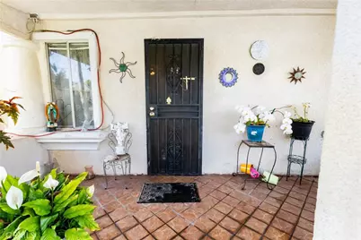 952 Orange Grove, San Fernando, CA 91340 - Photo 3