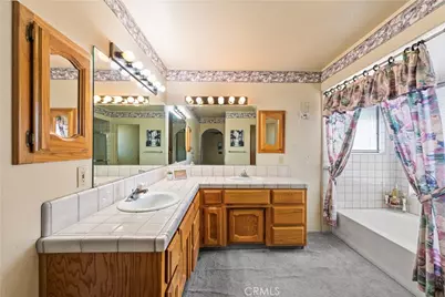 9948 Irene, California City, CA 93505 - Photo 43