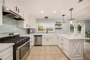 1011 Lightcap, Lancaster, CA 93535 - Photo 7