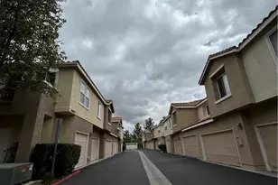 18002 Flynn, Canyon Country, CA 91387 - Photo 5