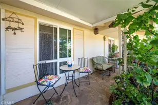 26742 Whispering Leaves Unit B, Newhall, CA 91321 - Photo 3
