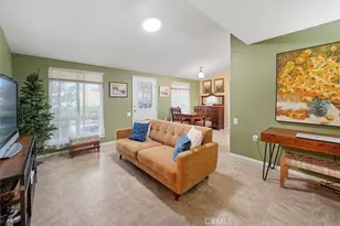 26742 Whispering Leaves Unit B, Newhall, CA 91321 - Photo 7